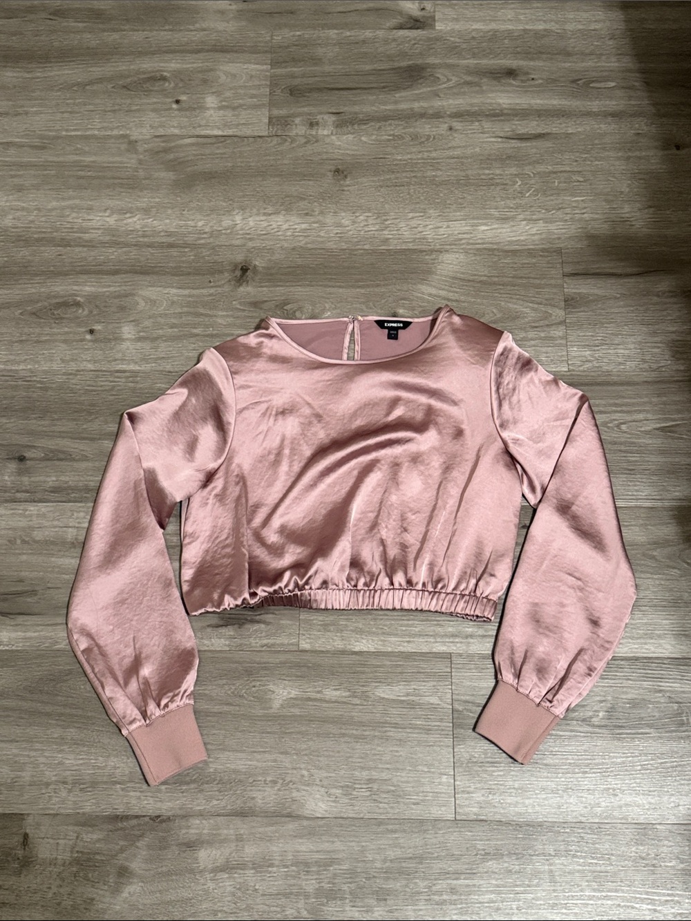 Express Satin Dusty Pink Cropped Long-Sleeve Top
